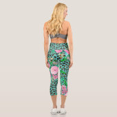 Elegantes Minze Leopard Print und Blumendesign Capri Leggings (Rückseite)