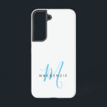 Elegantes Modern White Sky Blue Script Monogram Samsung Galaxy Hülle<br><div class="desc">Elegante moderne White Sky Blue Script Monogram Phone Case. Ein elegantes Himmelblau-Skript-Monogramm kombiniert mit einem sauberen schwarzen San-Serif-Schriftart sorgt für einen zeitgemäßen Look.</div>