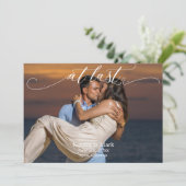 Elegantes modernes AT LETZTES Foto Save the Date Einladung (Stehend Vorderseite)