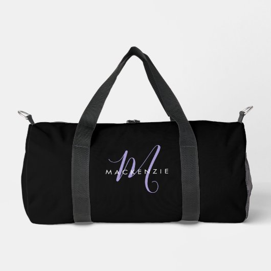 Elegantes, modernes Black Lavender Script Monogram Duffle Bag (Vorderseite)