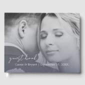 Elegantes modernes Blue Fade Wedding Gästebuch (Vorderseite)