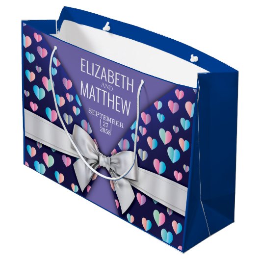 Elegantes modernes Design für Bow und Herz-Speckle Große Geschenktüte (Rückseite Schrägansicht)