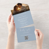 Elegantes, modernes Dusty Blue QR Code Wedding Fot All In One Einladung (Abreißen)