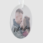 Elegantes modernes Foto in unserem ersten verlobte Ornament (Vorderseite)