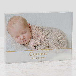 Elegantes, modernes Foto zur Ankündigung von Gebur