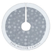 Elegantes modernes Grauschneeflockenmuster Polyester Weihnachtsbaumdecke (Vorderseite)