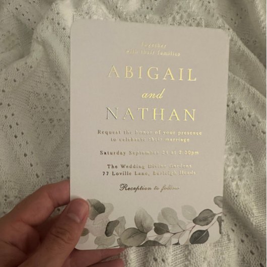 Elegantes, modernes grünes Leaf Wedding Golden Folieneinladung