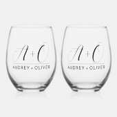 Elegantes, modernes Hochzeitmonogramm Weinglas Ohne Stiel (Vorderseite)