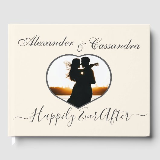 Elegantes modernes Minimal-Elfenbeinherz Foto Gästebuch (Vorderseite)