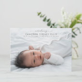 Elegantes, modernes Minimalistisches Script Baby F Ankündigung (Stehend Vorderseite)