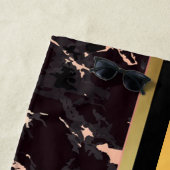 Elegantes, modernes Mit Monogramm Marmorschwarz Strandtuch (Beispiel)