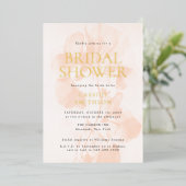 Elegantes modernes Peach Pastel Brautparty Gold Folieneinladung (Stehend vorne)