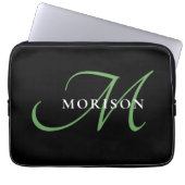 Elegantes, modernes Schwarz-Grün-Script-Monogramm Laptopschutzhülle (Vorderseite)