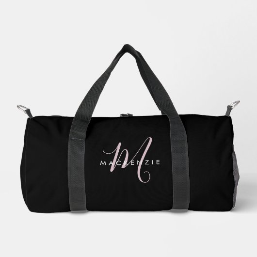 Elegantes, modernes Schwarz-Rosa-Script-Monogramm Duffle Bag (Vorderseite)