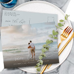 Elegantes modernes Script-Foto Save the Date Hochz Ankündigungspostkarte<br><div class="desc">Moderne Skriptkalligraphie mit swish Schwanz und Ihre Lieblings-Foto Hochzeitsankündigung Save the Date Postcard</div>