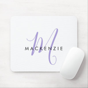 Elegantes modernes weißes lila Skript-Monogramm Mousepad