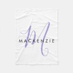 Elegantes, modernes White Lavender Script Monogram Fleecedecke