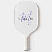 Elegantes, modernes White Lavender Script Monogram Pickleball Schläger (Vorderseite)