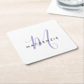 Elegantes, modernes White Lavender Script Monogram Rechteckiger Pappuntersetzer (angewinkelt)