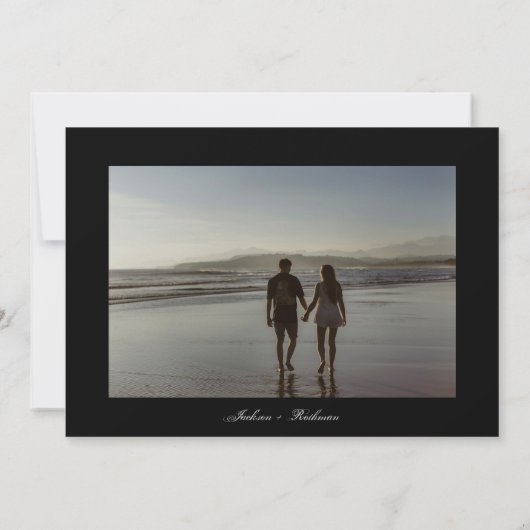 Elegantes, modernes, zweiteiliges, goldenes Foto Save The Date (Rückseite)