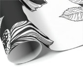 Elegantes monochromes Blumenluxus-Muster (4) Geschenkpapier (Rolleneckpunkt)