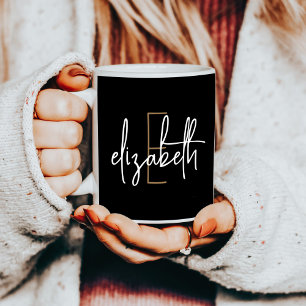 Elegantes Monogram Name Black Gold Script Kaffeetasse
