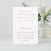 Elegantes Monogram Rose Blush Script Wedding Hotel Begleitkarte (Stehend Vorderseite)