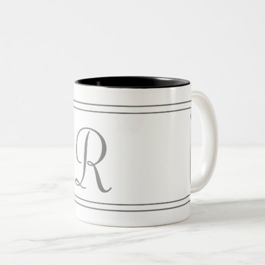 Elegantes Monogramm, anfänglicher Weißstreifen Zweifarbige Tasse (VorderseiteRechts)