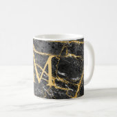 Elegantes Monogramm aus schwarzem Marmor Kaffeetasse (VorderseiteRechts)