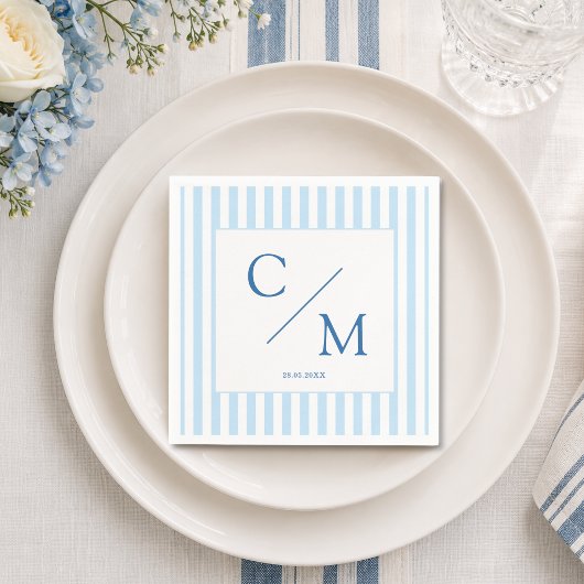 Elegantes Monogramm Blaue Streifen Küstenhochzeit Serviette