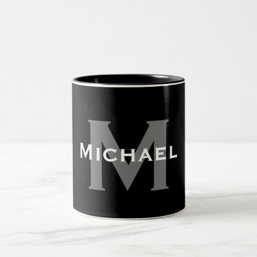 Elegantes Monogramm für Schwarz und Weiß Zweifarbige Tasse (Mittel)