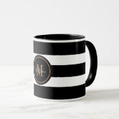Elegantes Monogramm für Schwarz-Weiß-Streifen Tasse (VorderseiteRechts)