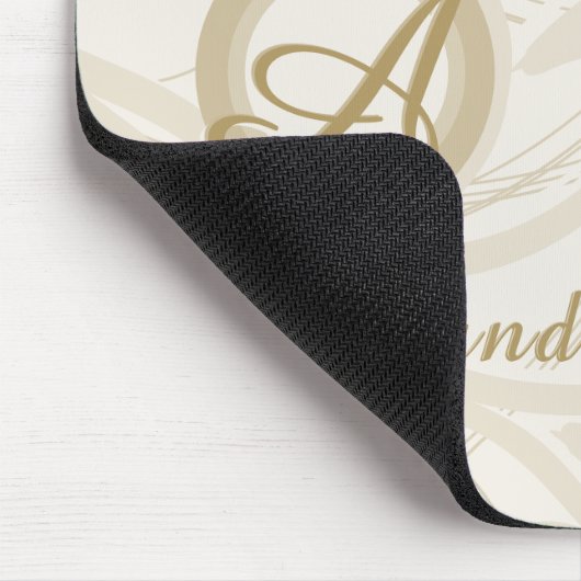 Elegantes Monogramm Name Linen Swirl Muster Mousepad (Ecke)