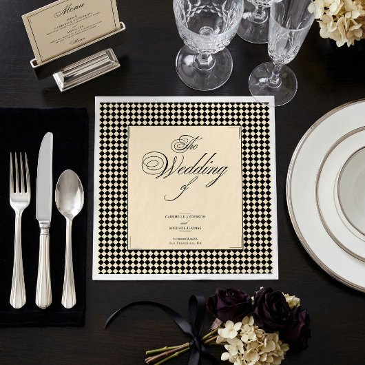 Elegantes Monogramm Schwarz Creme Schachbrettmuste Serviette