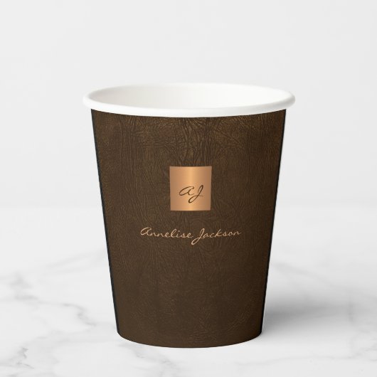 Elegantes Monogrammnamenskript Pappbecher (Rückseite)