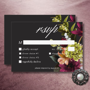 Elegantes Moody Burgundy & Pink Floral Dinner RSVP Karte