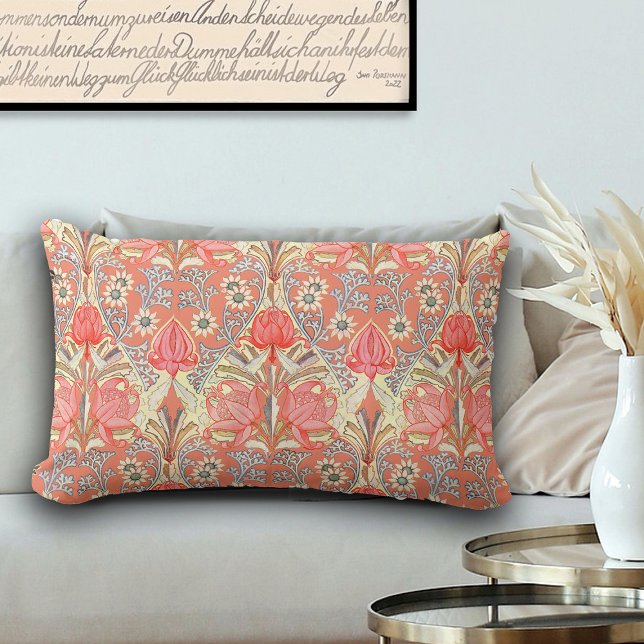 Elegantes Muster Vintager Korallenroter Blume Lendenkissen (Von Creator hochgeladen)