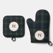 Elegantes Navy Blue and Green Kariert Monogram Ofenhandschuh & Topflappen-Set (Vorderseite)