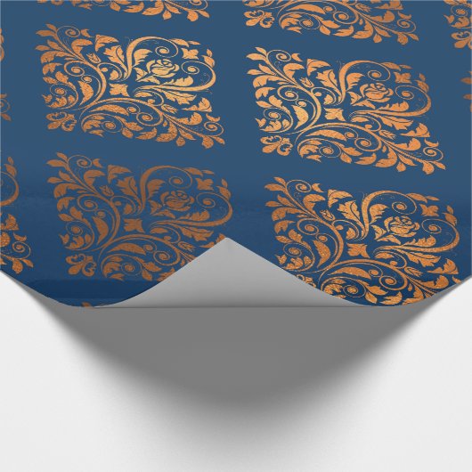 Elegantes Navy Blue Copper Gold Damask Muster Geschenkpapier (Ecke)