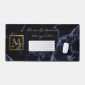 Elegantes Navy Blue Marble Square Gold Monogramm Schreibtischunterlage (Tastatur & Maus)