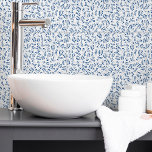 Elegantes Navy Blue Simple Botanical Pattern Weiß Fliese<br><div class="desc">Möchten Sie Ihre Zuhause mit einer neuen, stilvollen Wand aufpeppen? Denken Sie daran, originelle Designfliesen hinzuzufügen, die sowohl trendig als auch zeitlos sind. Unsere Keramik-Fliesen zeichnen sich durch ein hübsches, frisches Muster von zarten marineblauen Blumen auf einem knusprigen, weißen Hintergrund aus, das jedem Raum eine Touch der Eleganz verleiht. Das...</div>