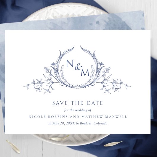 Elegantes Navy Blue Watercolor Monogram Save The Date