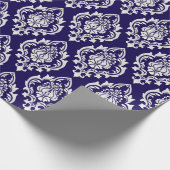 Elegantes Navy Blue White Damask Muster Luxus Geschenkpapier (Ecke)