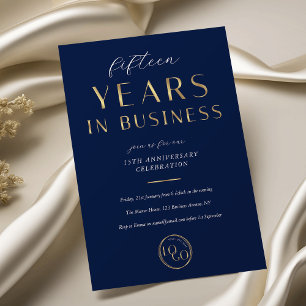 Elegantes Navy- und Gold-Logo-Unternehmensjubiläum Einladung