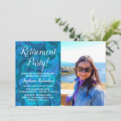 Elegantes Ocean Blue Foto Retirement Party Einladung (Stehend Vorderseite)