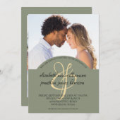 Elegantes Olive Green Script 2 Foto Hochzeit Einladung (Vorne/Hinten)