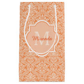 Elegantes Orange Damask Muster Monogramm und Name Kleine Geschenktüte (Vorderseite)
