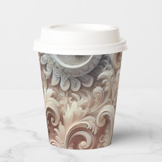 Elegantes, pastellfarbenes Spitzenmuster Pappbecher (Vorderseite)