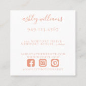 Elegantes Peach Monogram Floral Wappen Beruflich Quadratische Visitenkarte (Rückseite)