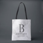 Elegantes Personalisiertes Bridesmaid Monogramm un Tasche<br><div class="desc">Elegante Personalisierte Bridesmaid-Geschenke mit personalisierter Bridesmaid's Monogramm,  Name und Titel in Grau Klassik Serif Schriftart Stil auf weißem Marmor Hintergrund. Auch perfekt für Trauzeugin,  Blume Mädchen,  Mutter der Braut und mehr.</div>